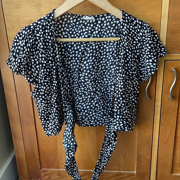 Garage Tops - Garage wrap crop top